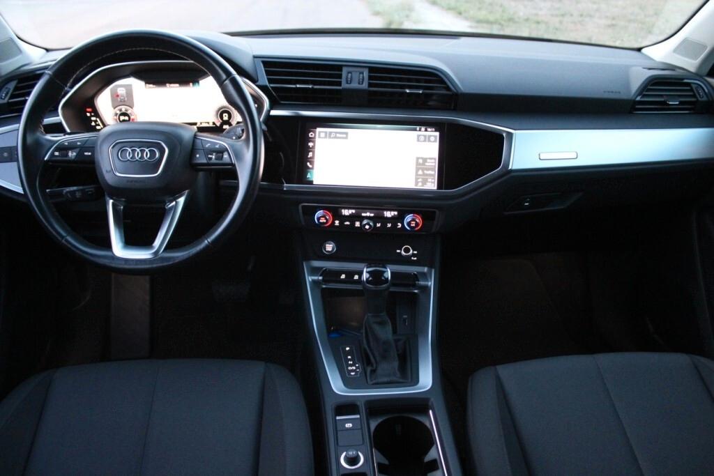AUDI Q3 2.0 TDI 150 CV s-tronic *Matrix *Luci Ambiente