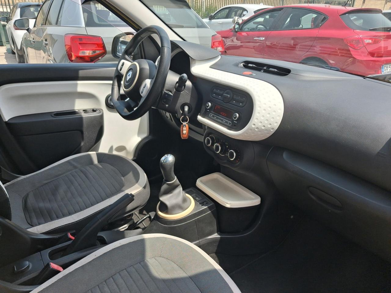 Renault Twingo 1.0 Stop&Start KM 75680 GARANZIA 12 MESI CON CERTIFICATO DI CONFORMITA'