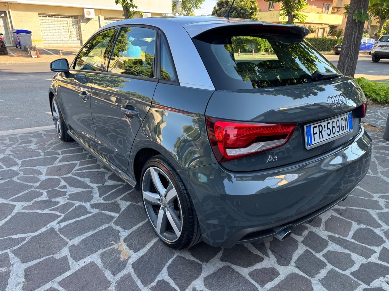 Audi A1 SPB 1.4 TDI S tronic Admired