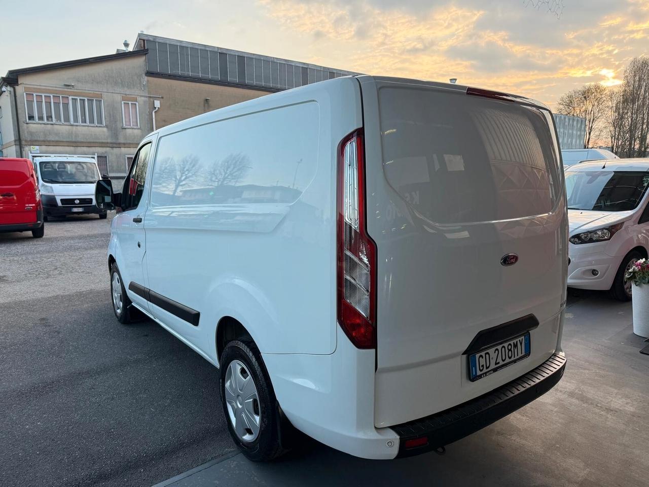 FORD Transit Custom 280 2.0 TDCi 130 AUTOMATICO 2021 146.000 KM