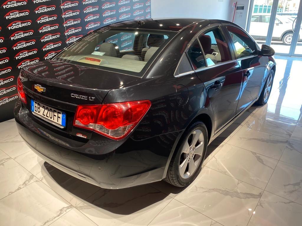 Chevrolet Cruze 2.0 Diesel - 2010