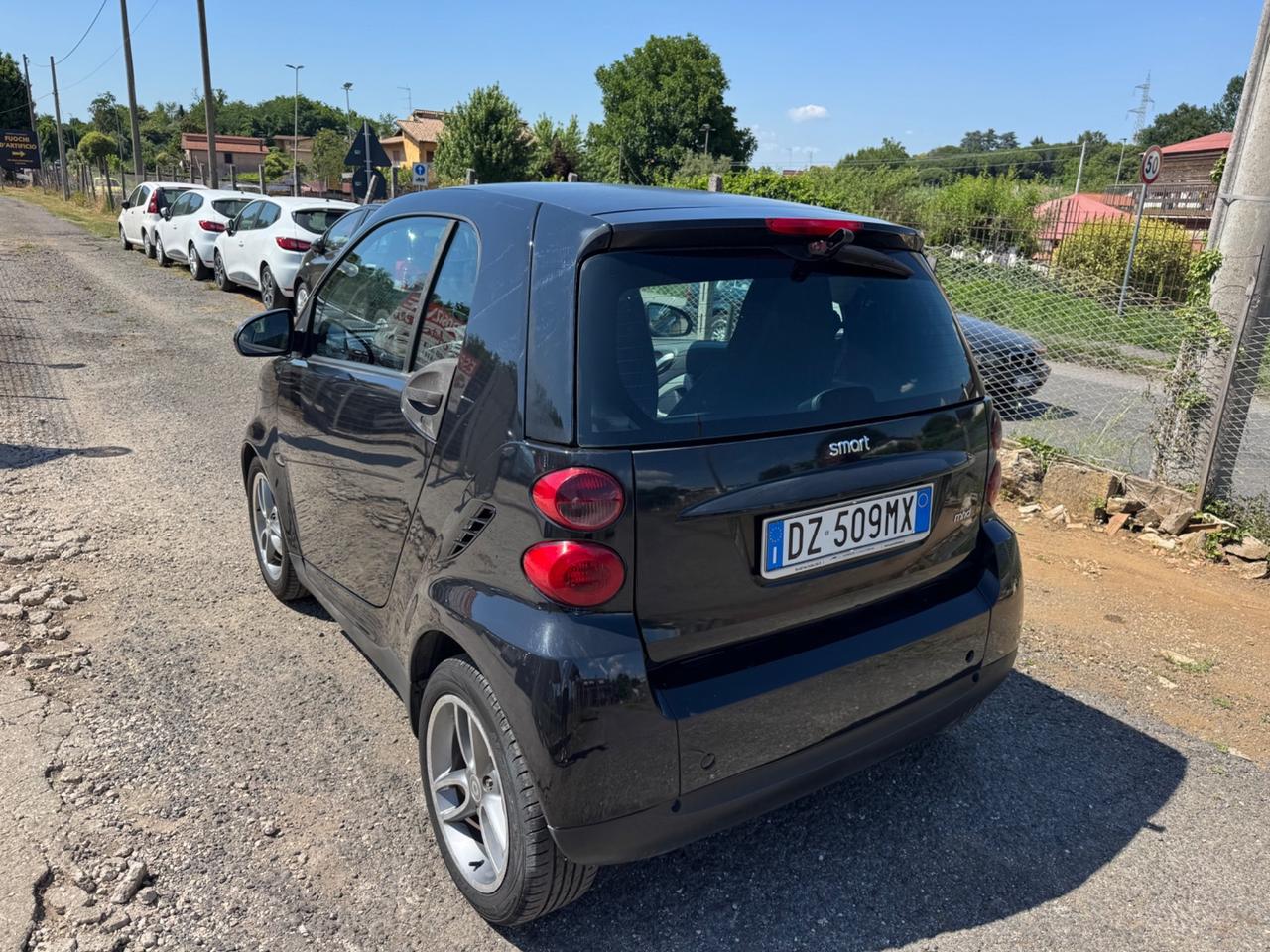 Smart ForTwo 1000 52 kW coupé pure NEOPATENTATI