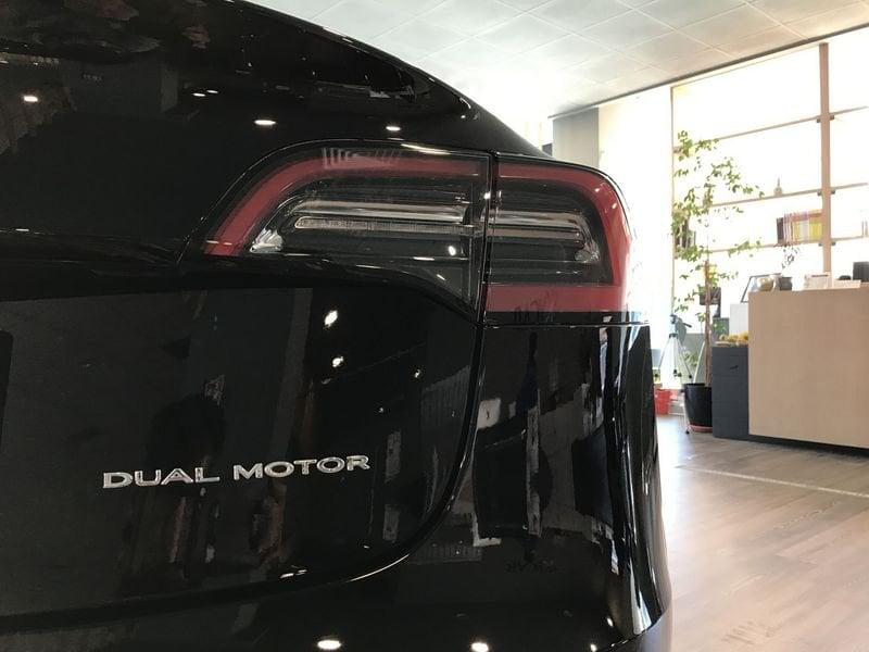 Tesla Model 3 Long Range Dual Motor AWD