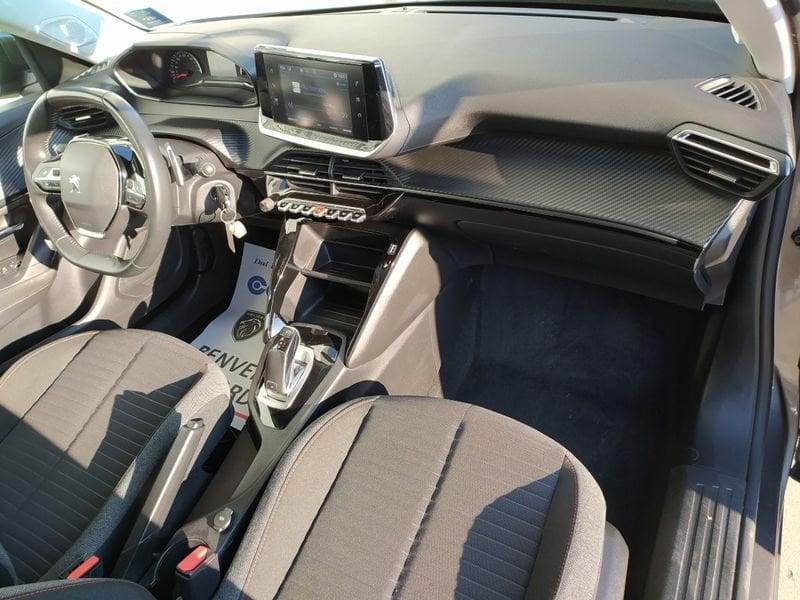 Peugeot 2008 130 EAT8 Active Pack zero interessi