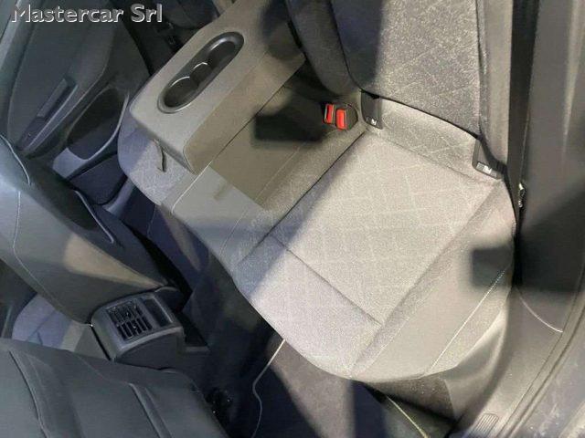 VOLKSWAGEN Golf Variant 2.0 tdi Life 115cv GG731SV