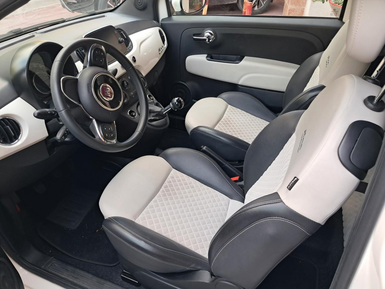 Fiat 500 1.0 Hybrid Dolcevita