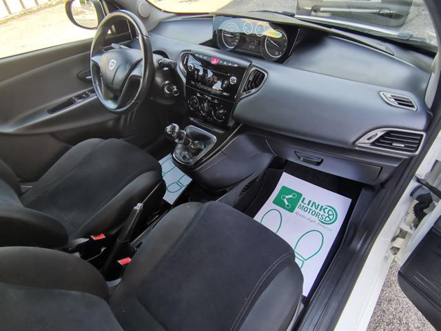 LANCIA Ypsilon 1.2 69 CV 5 porte S&S Gold - OK NEO PATENTATI