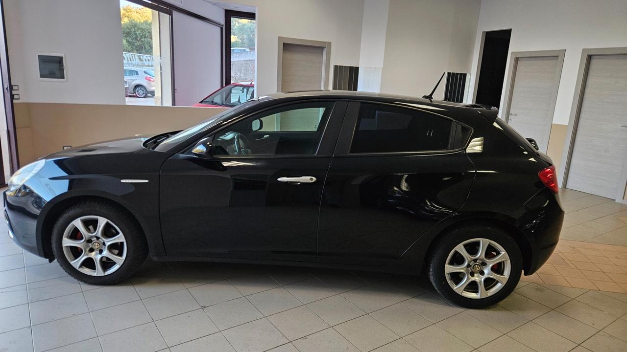 Alfa Romeo Giulietta 1.6 JTDm-2 105 CV Exclusive