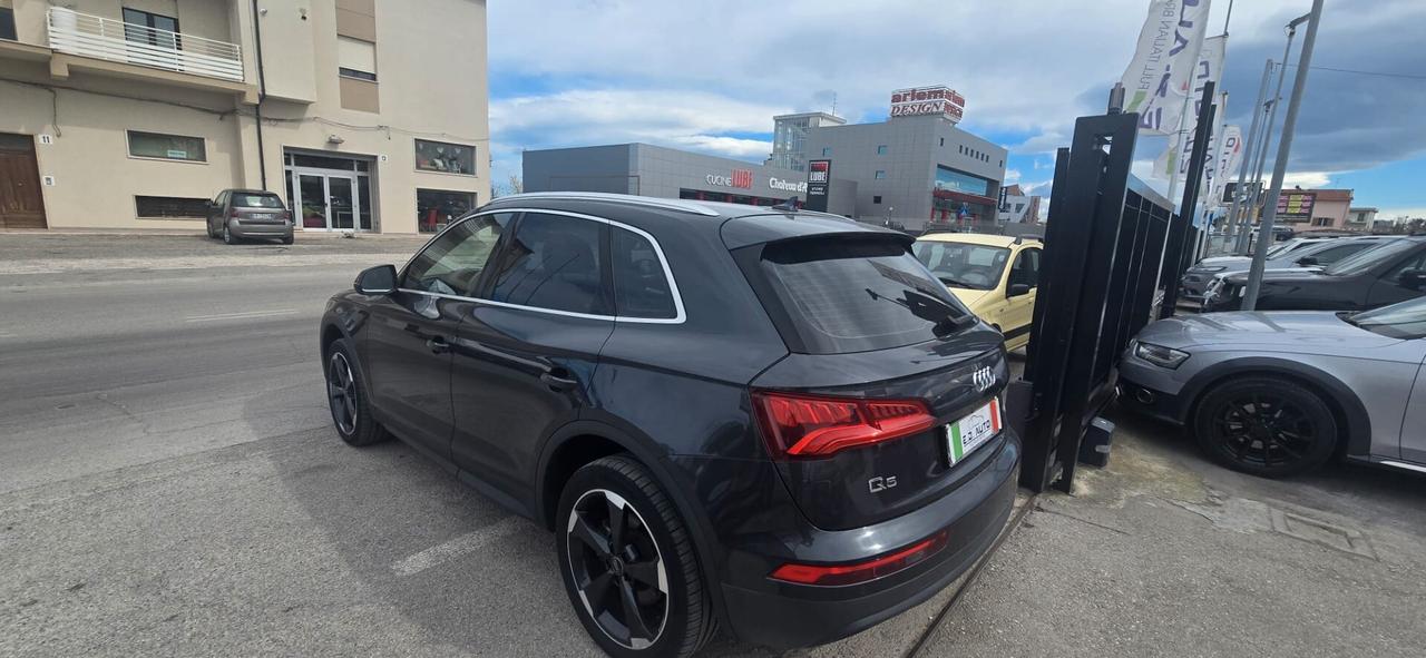 Audi Q5 40 TDI quattro S tronic Sport