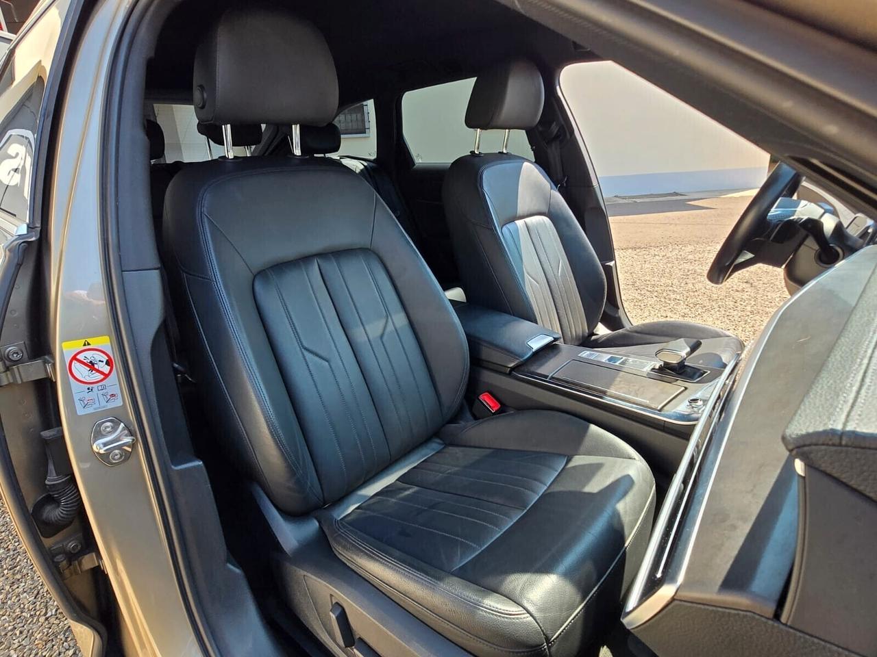 Audi A6 Avant 40 2.0 TDI S tronic Business Design