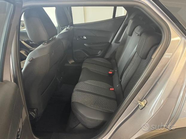 PEUGEOT 2008 PureTech 100 S&S Allure