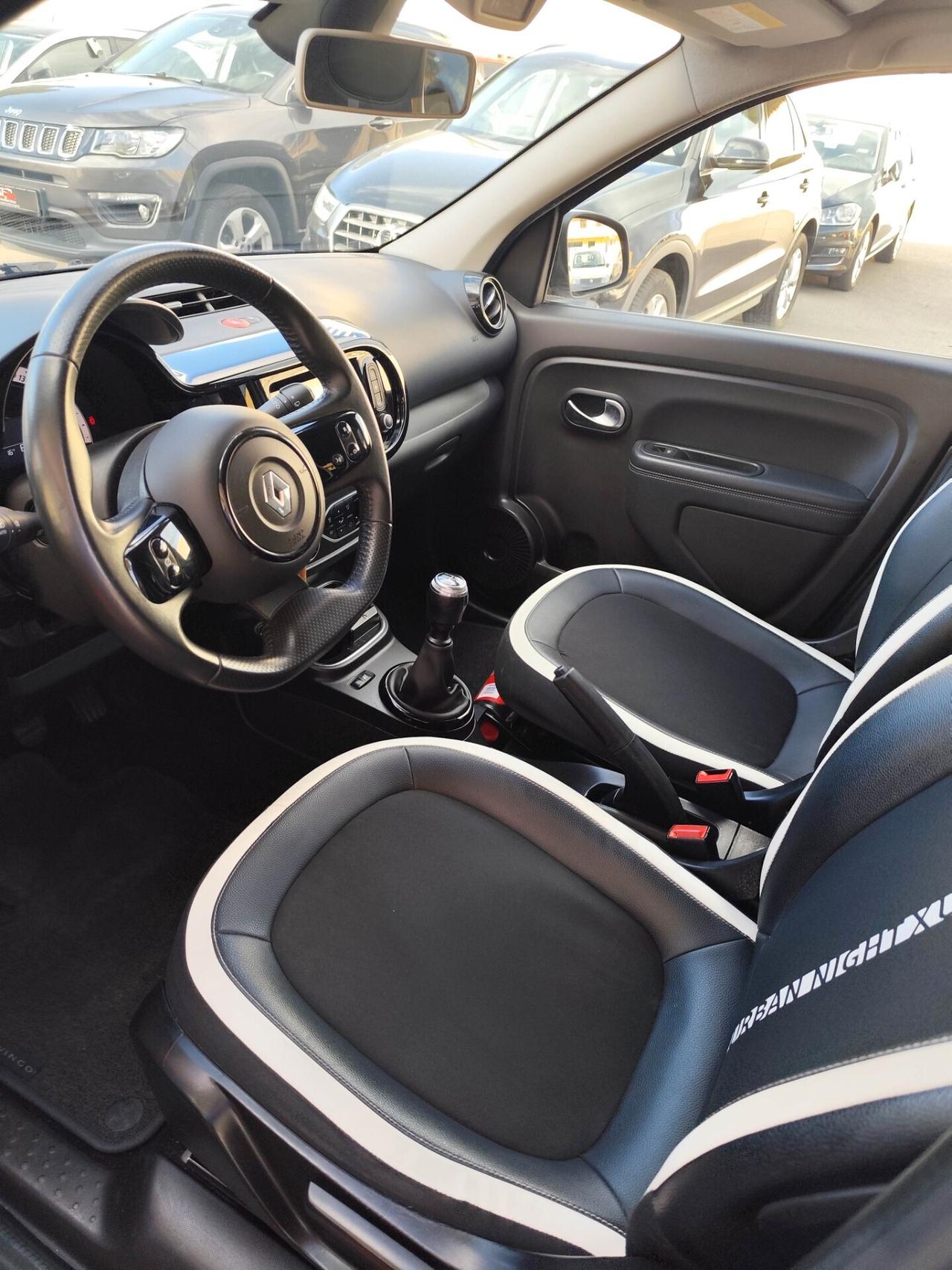 Renault Twingo SCe 65 CV Urban Night