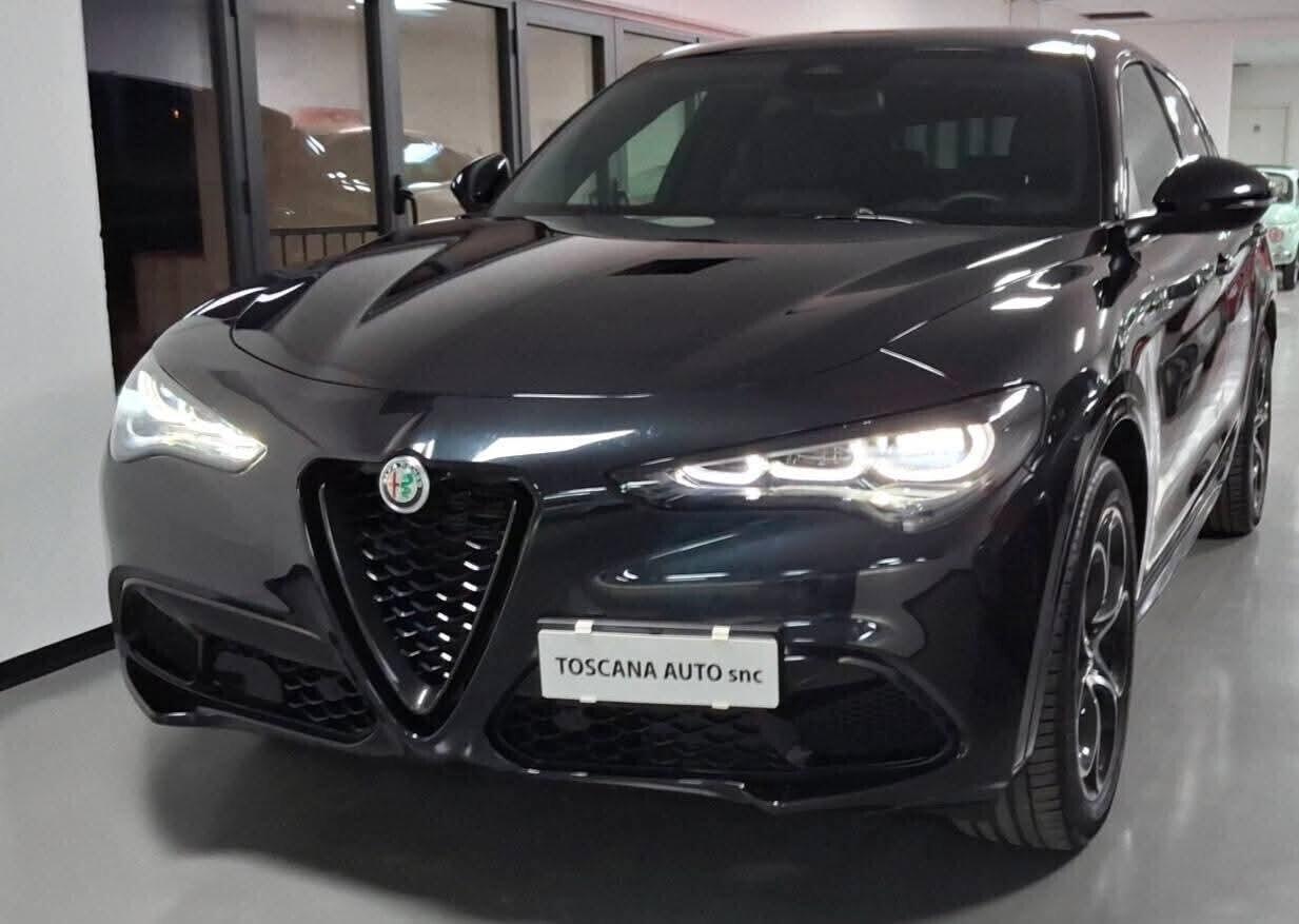 Alfa Stelvio 2025 2.2 diesel 210 CV AT8 Q4 Veloce