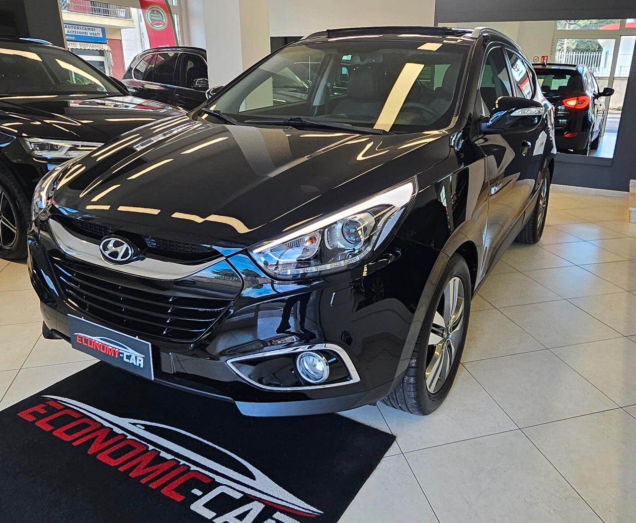 Hyundai iX35 1.7 CRDi 2WD Xpossible TETTO APRIBILE