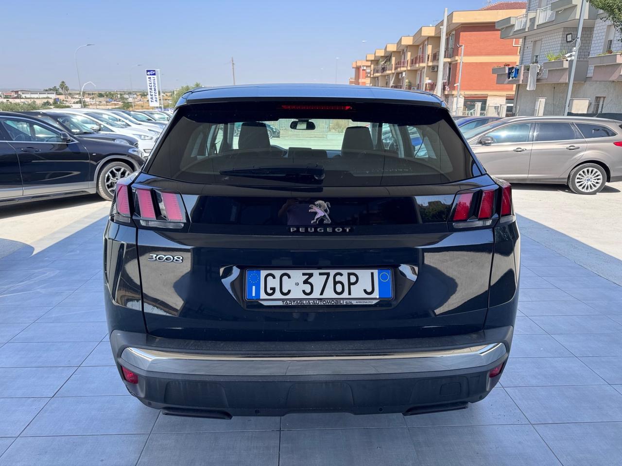 Peugeot 3008 BlueHDi 130 S&S EAT8 Active
