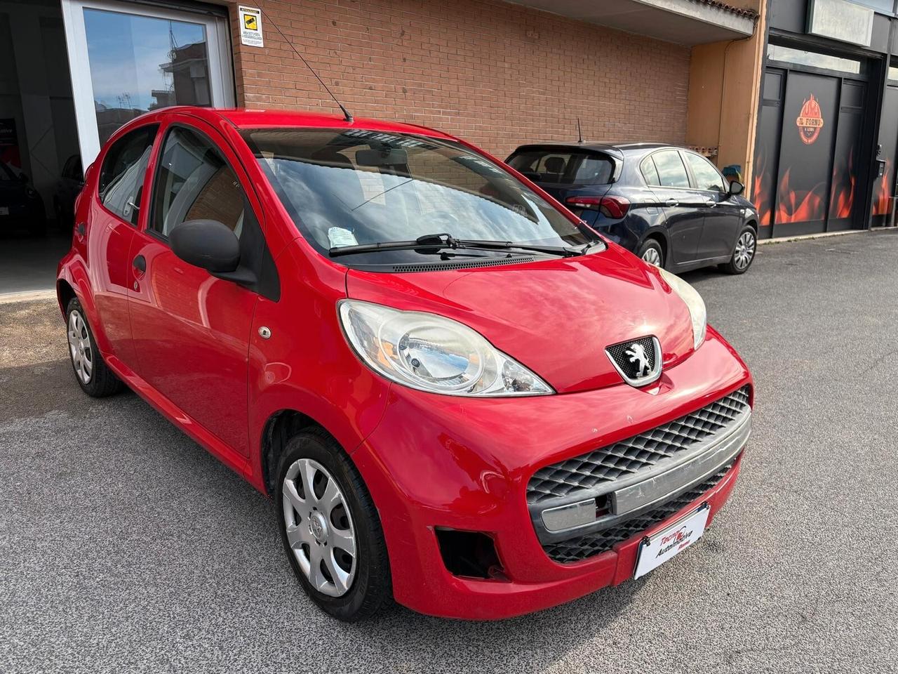 Peugeot 107 1.0 68CV 5p. Desir