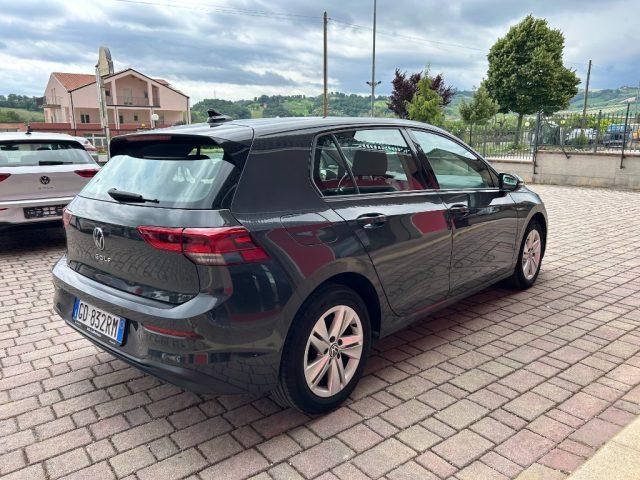 VOLKSWAGEN Golf 1.5 TGI DSG Life