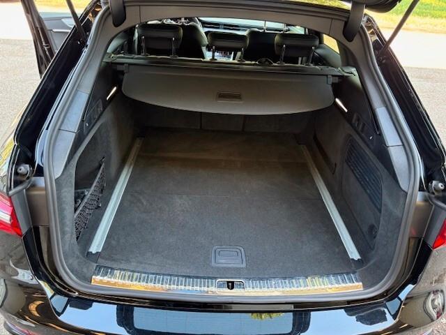 Audi A6 Avant 40 2.0 TDI quattro ultra S tronic Sport S-LINE