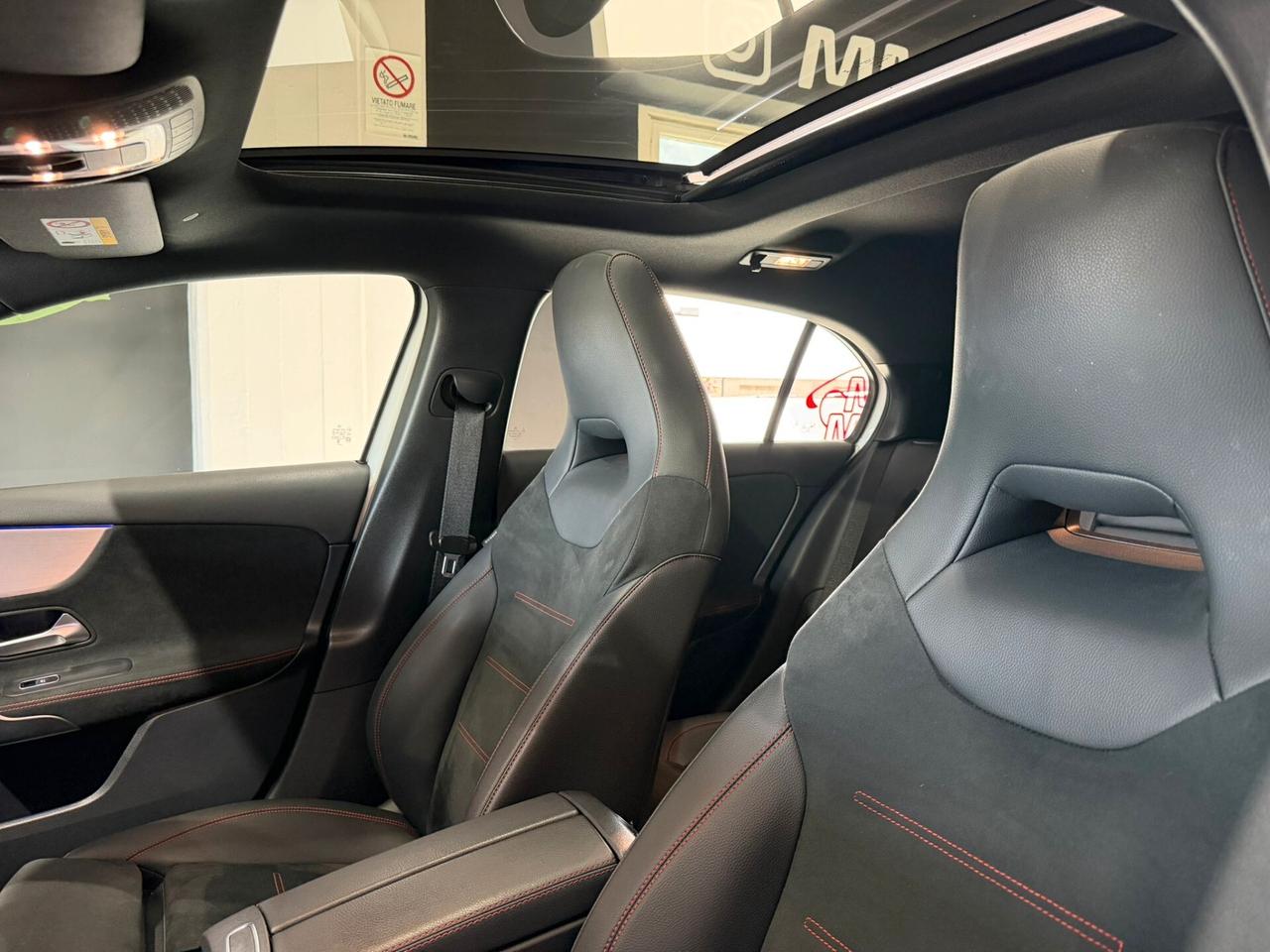 Mercedes-benz A 200d Premium AMG Plus Night Edition
