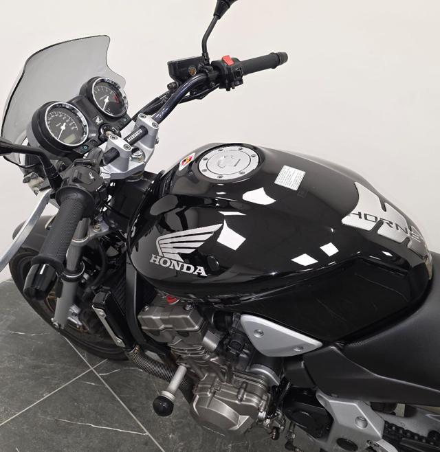HONDA Hornet 900 - ANNO 2004