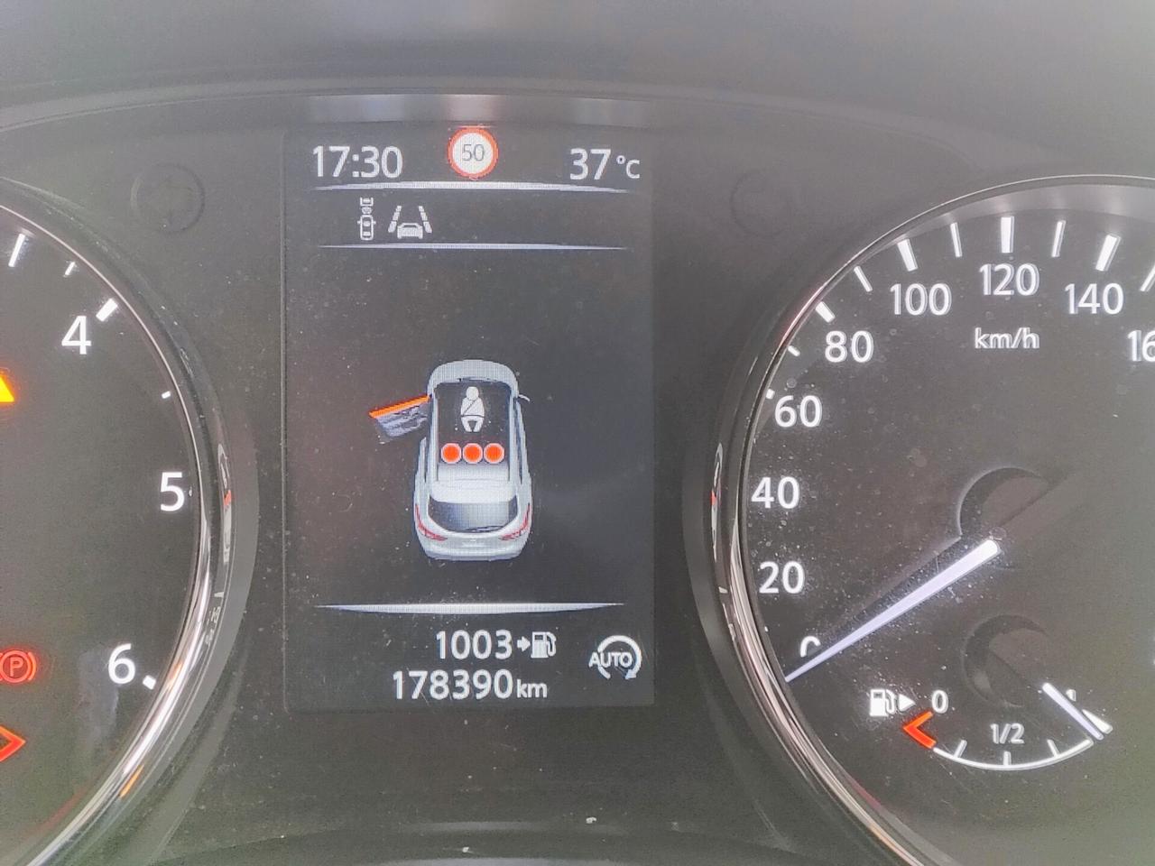 Nissan Qashqai 1.5 dCi Tekna