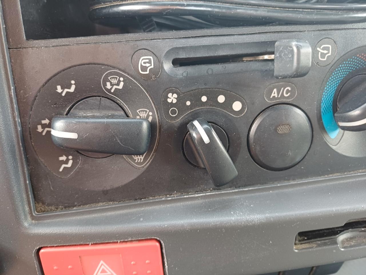 ISUZU 75 EURO 6 GRU E CASSONE FISSO