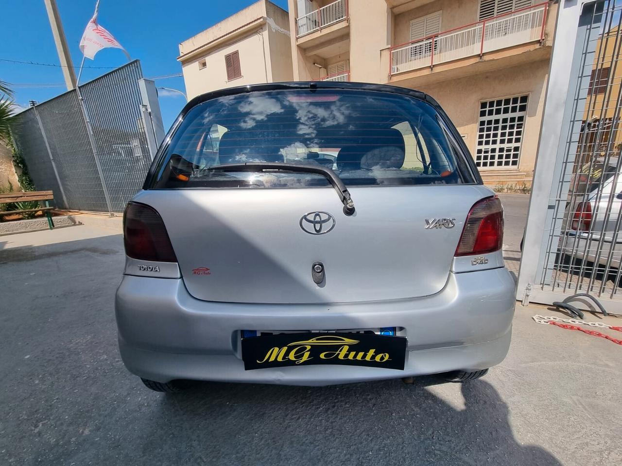 Toyota Yaris 1.4 tdi D-4D cat 5 porte