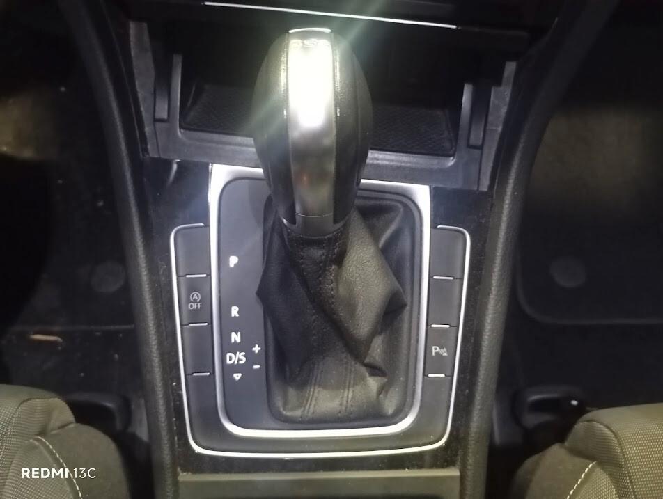 Volkswagen Golf 7 del 2015 METANO 2029 DSG