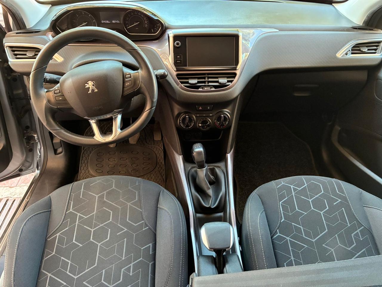 Peugeot 2008 1.6 e-HDi 92 CV Stop&Start Allure