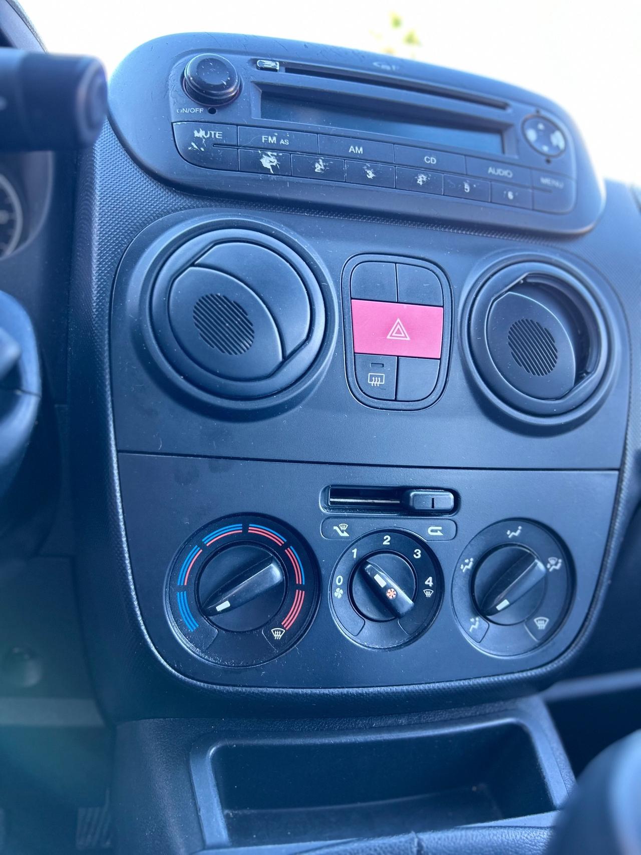 Peugeot Bipper Tepee 1.3 HDi 75 motore sostituito