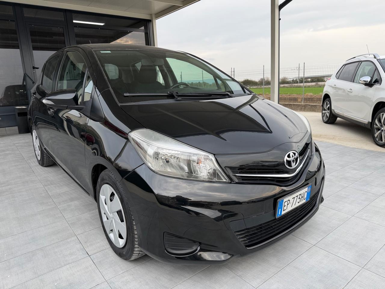 Toyota Yaris 1.4 D-4D 5 porte Active