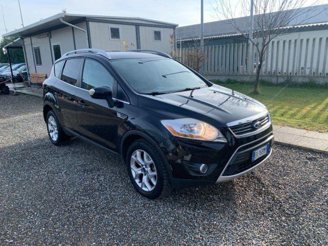 FORD Kuga + 2.0 TDCi 140 CV 2WD DPF