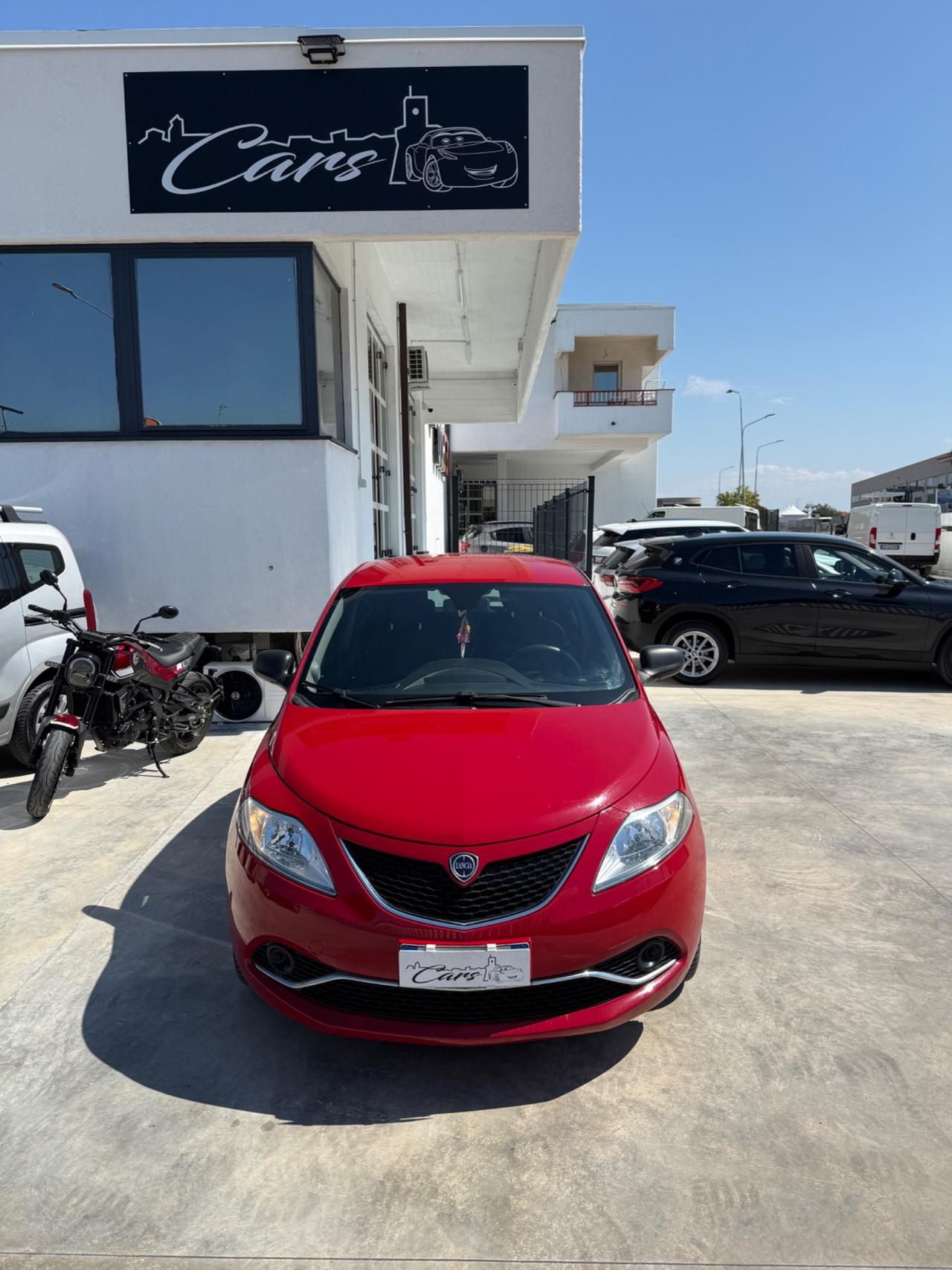 Lancia Ypsilon 1.2 69 CV 5 porte GPL Ecochic Unyca