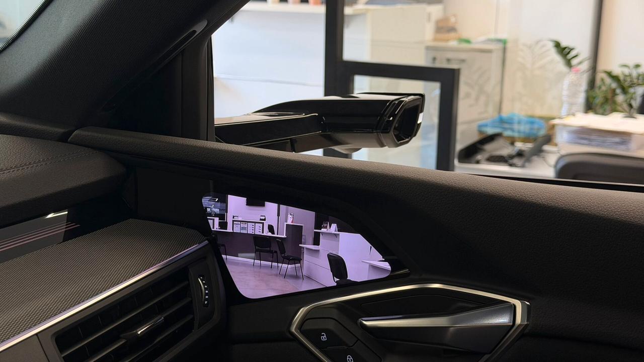 Audi Q8 e-tron SPB 55 quattro S line edition