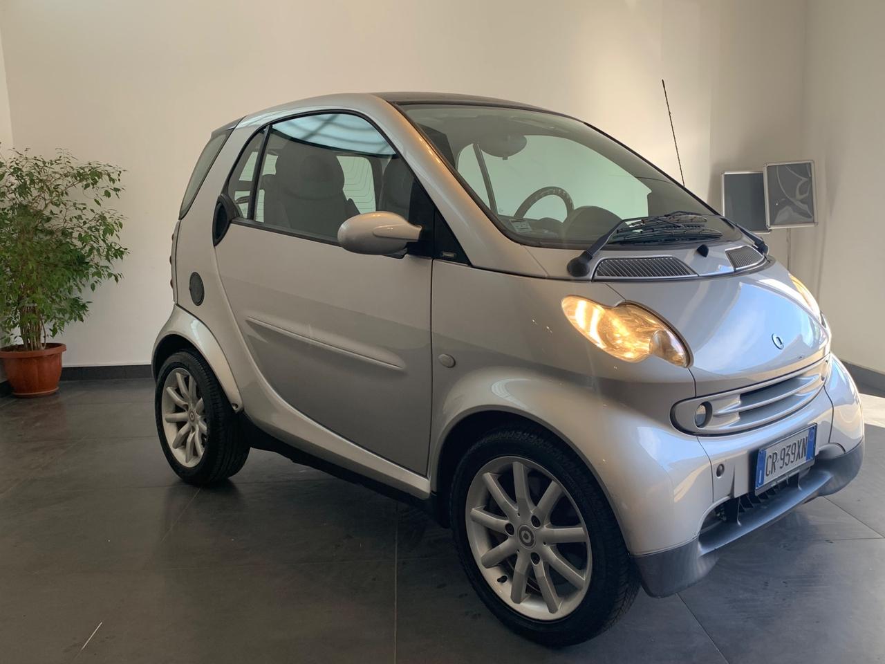 Smart ForTwo 700 coupé passion (45 kW)