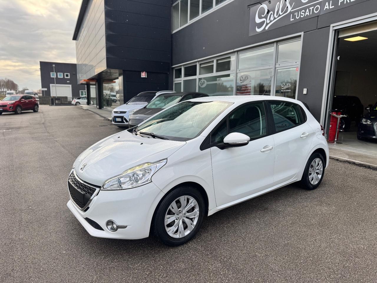 Peugeot 208 1.2 Neopatentati