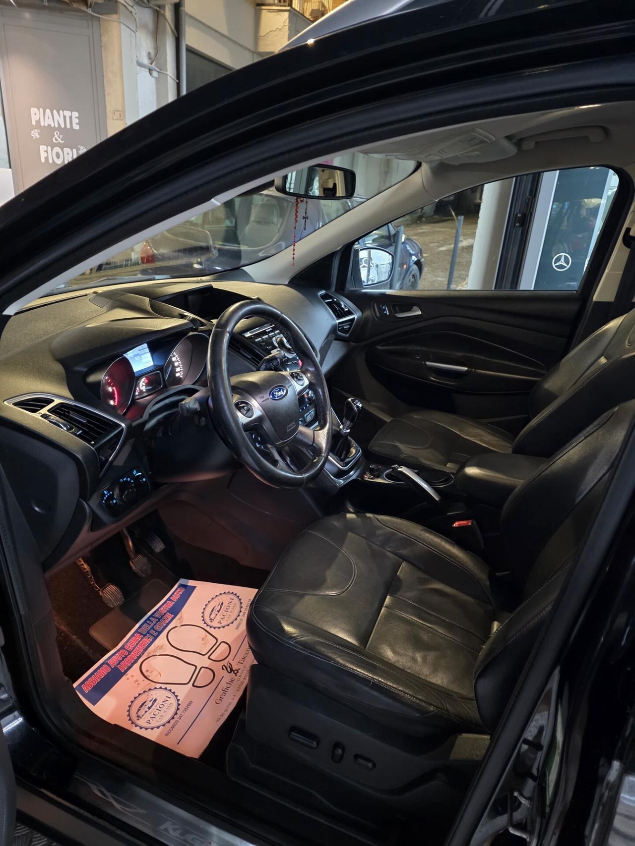 Ford Kuga 2.0 TDCI 140 CV 4WD Titanium