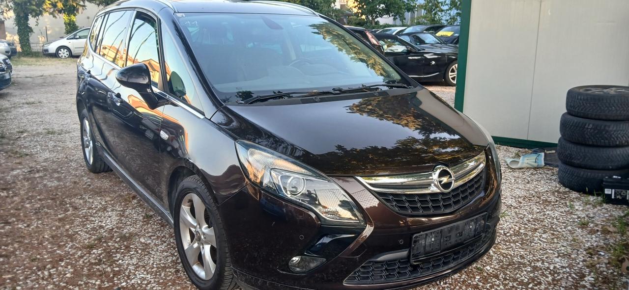 Opel Zafira Tourer