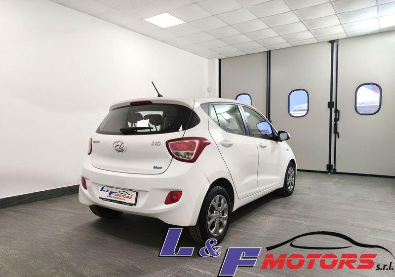 Hyundai i10 1.0 BENZ/GPL CASA MADRE