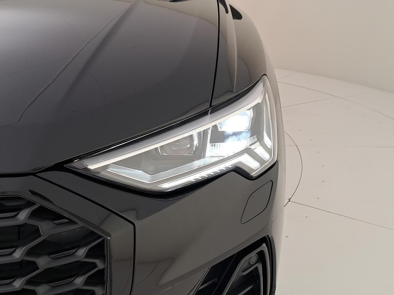 Audi Q3 sportback 35 2.0 tdi s line edition s-tronic