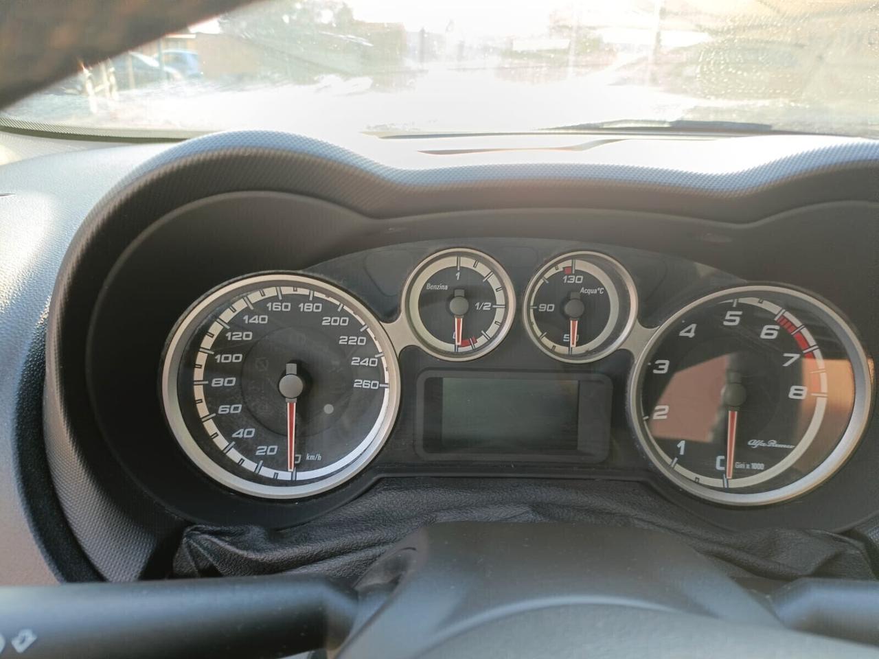 Alfa Romeo MiTo 1.4 78 CV 8V S&S Super Distrib. eseguita a 81000KM