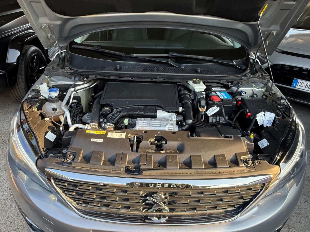 308 1.2 benzina 130- Allure-Iva esp-unipro-rate-garanzia-