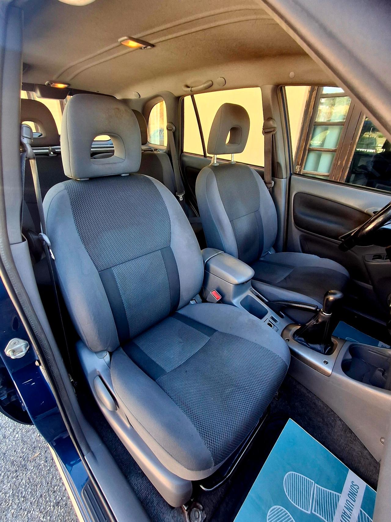 Toyota RAV 4 RAV4 2.0 Tdi D-4D cat 5 porte Sol