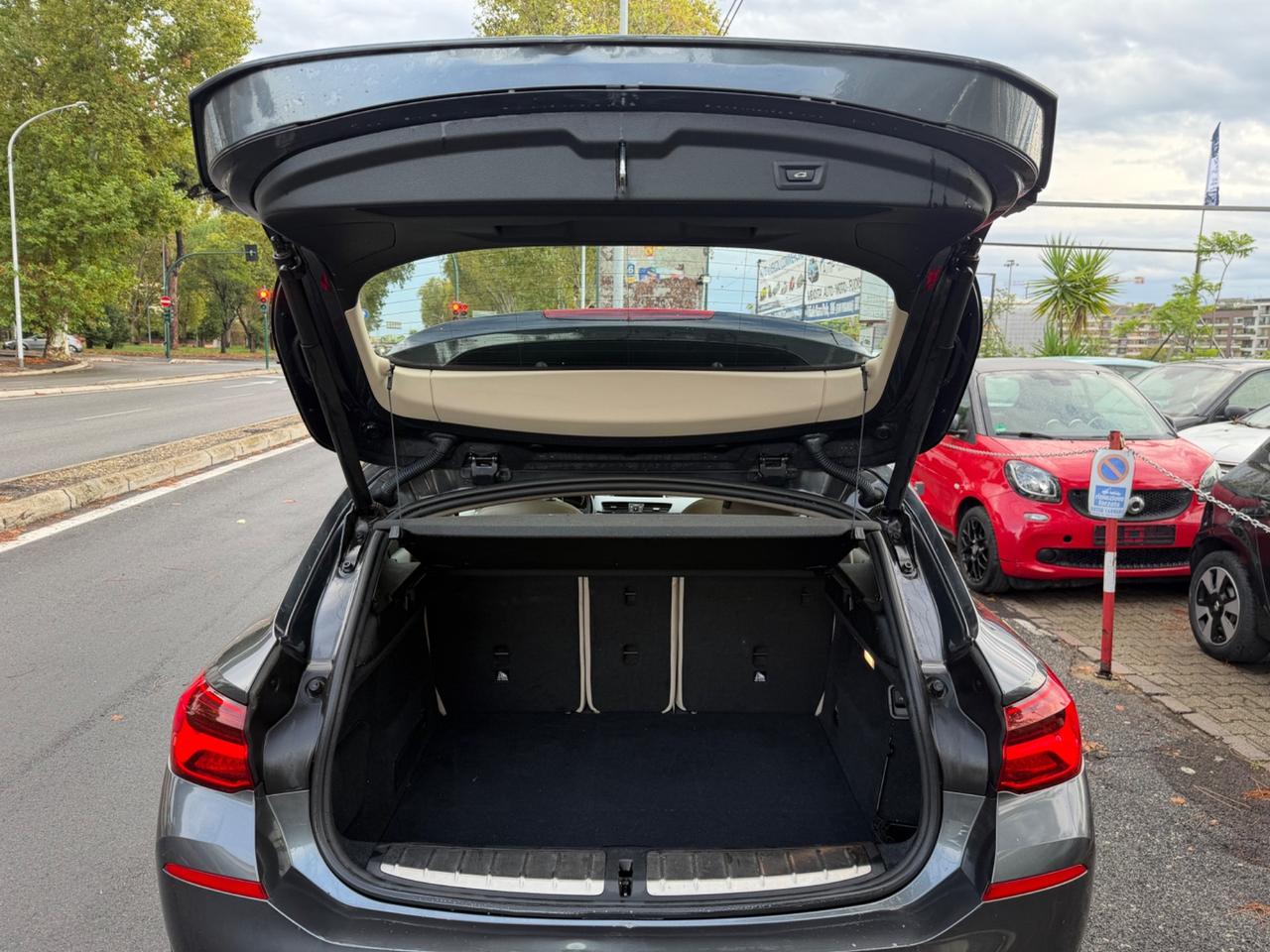 Bmw X2 sDrive18d Business Tetto Cambio Manuale Pelle Pack luci