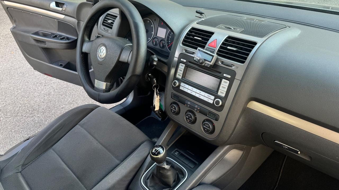 Volkswagen Golf 1.9 TDI DPF 4mot. 5p. Comforline