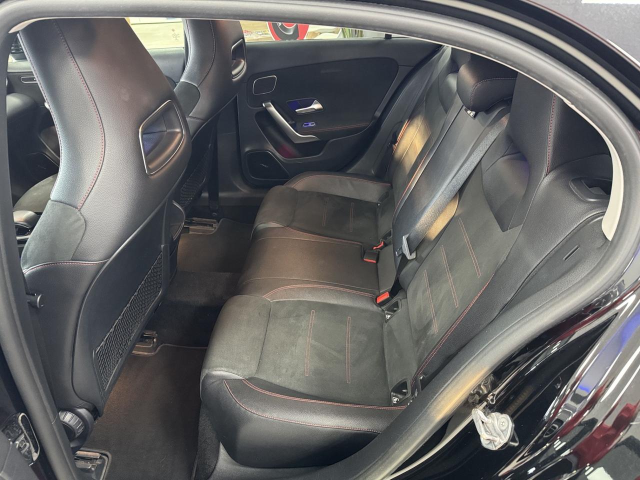 Mercedes-benz A 200 d Automatic Premium Amg