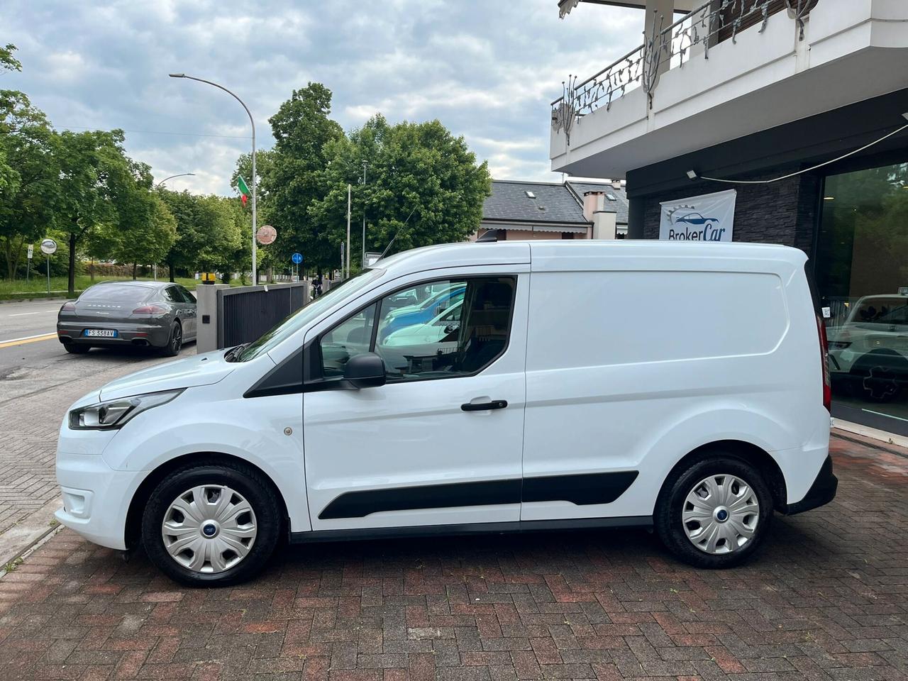 Ford Tourneo Courier Tourneo Courier 1.5 TDCI 100 CV S&S Plus
