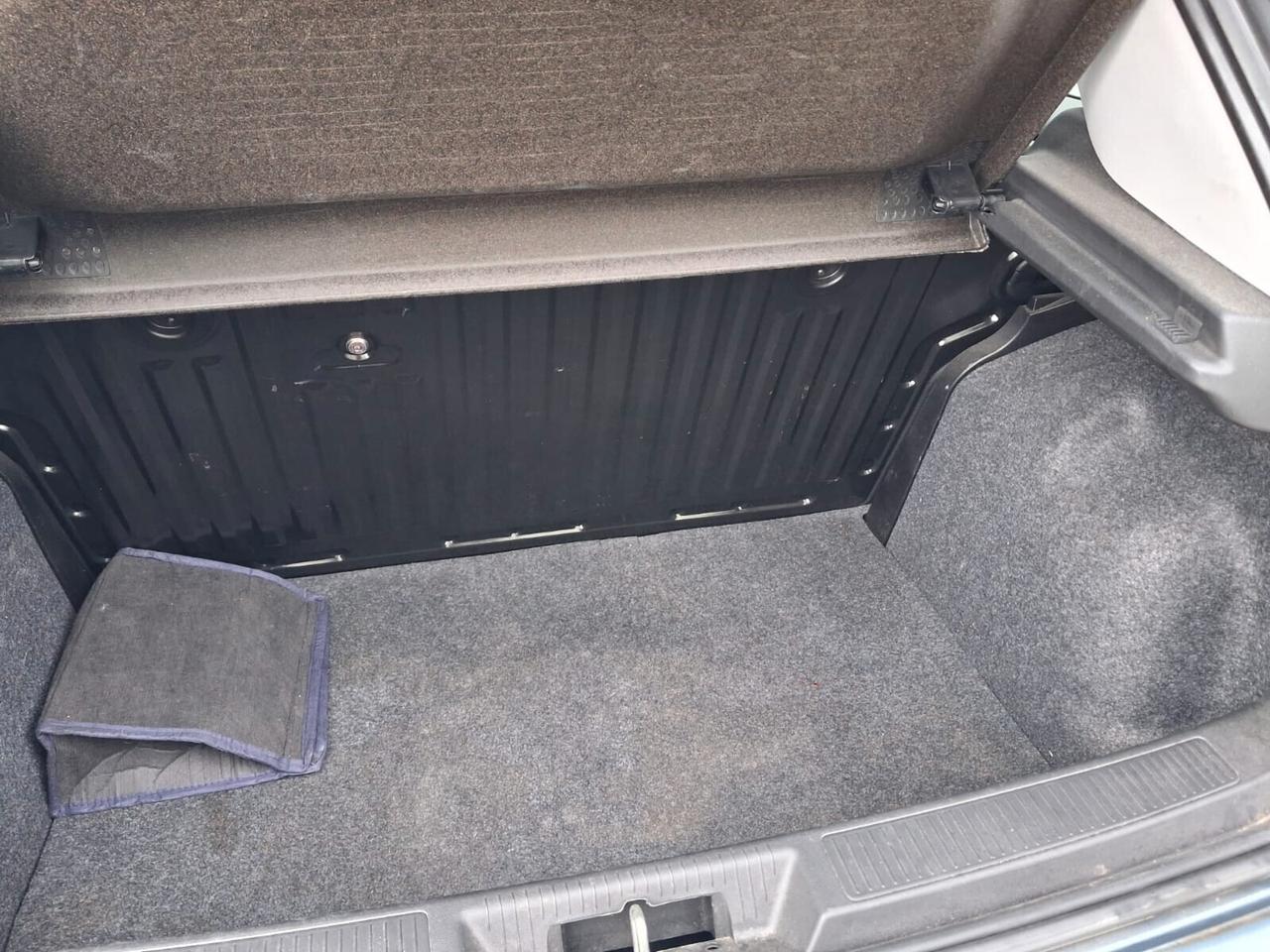 Fiat Punto 1.4 8V 5 porte Easypower Street