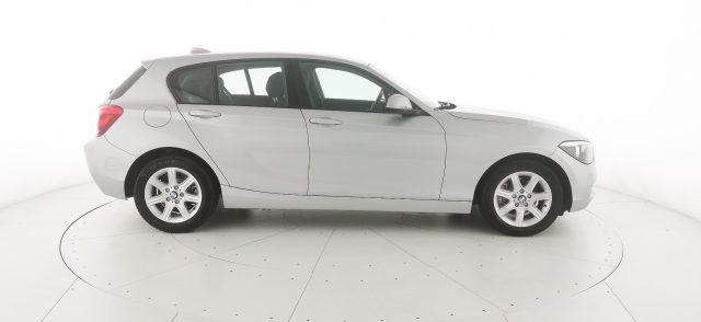 BMW 120 d 5p. Unique - CAMBIO AUTOMATICO