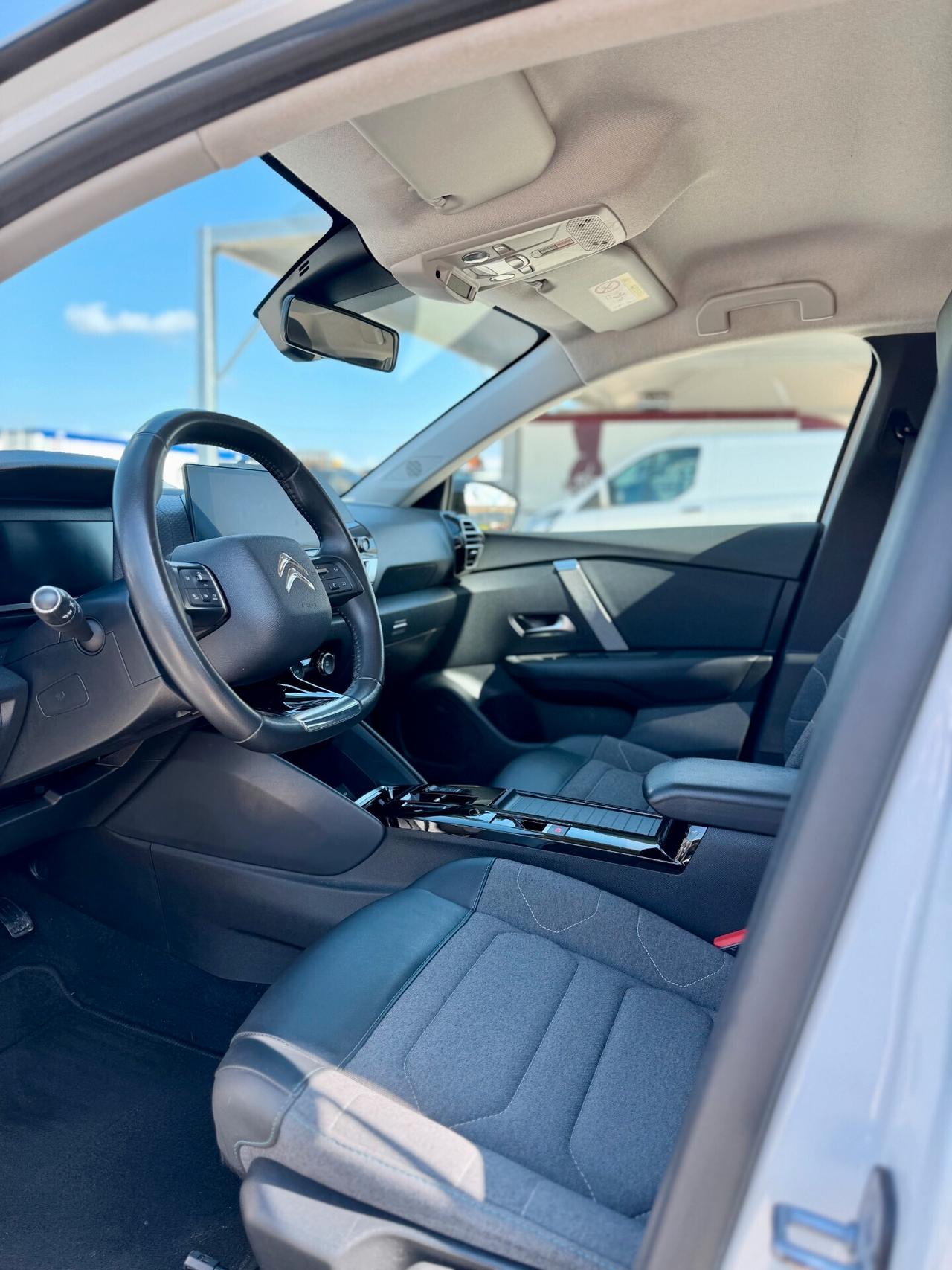 Citroen C4 X BlueHDI 130 S&S EAT8 Shine